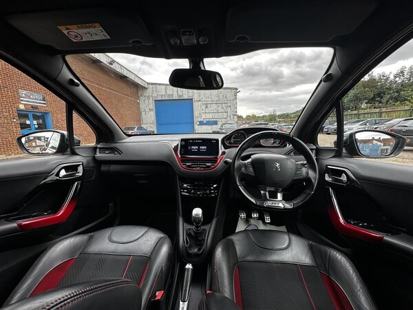 Used Peugeot 208 2015 for sale - 75390184: Photo 14