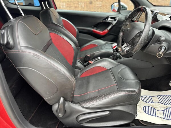 Used Peugeot 208 2015 for sale - 75390184: Photo 21