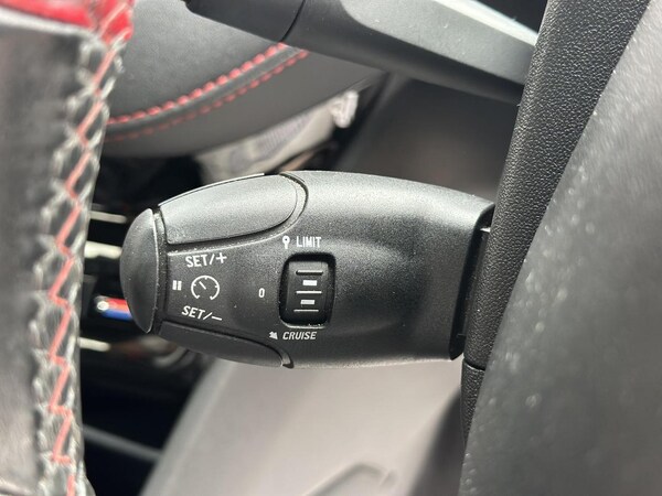 Used Peugeot 208 2015 for sale - 75390184: Photo 26