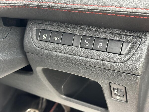 Used Peugeot 208 2015 for sale - 75390184: Photo 27