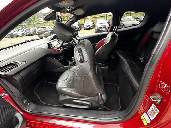 Used Peugeot 208 2015 for sale - 75390184: Photo 28
