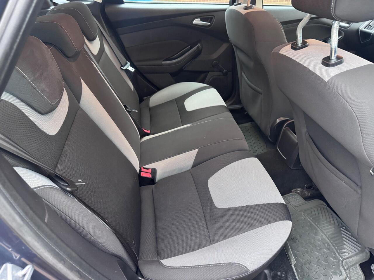 Used Ford Focus 2013 for sale - 78010968: Photo 19