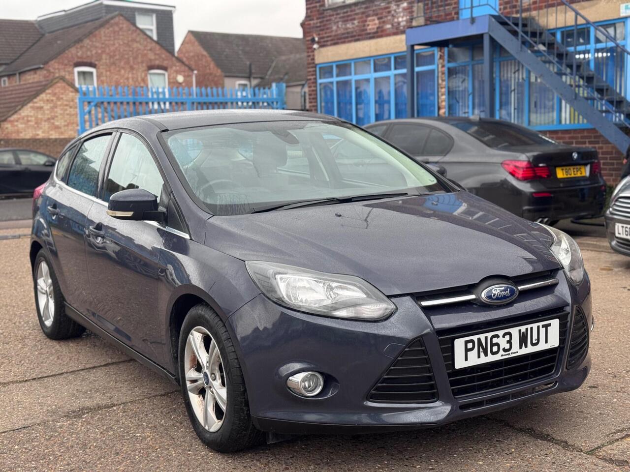 Used Ford Focus 2013 for sale - 78010968: Photo 2