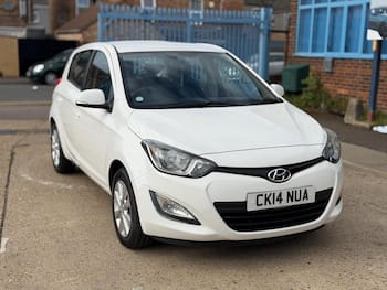 Used Hyundai i20 2014 for sale - 79727979: Photo