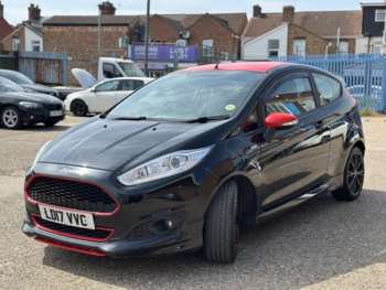 Used Ford Fiesta 2017 for sale - 75025171: Photo