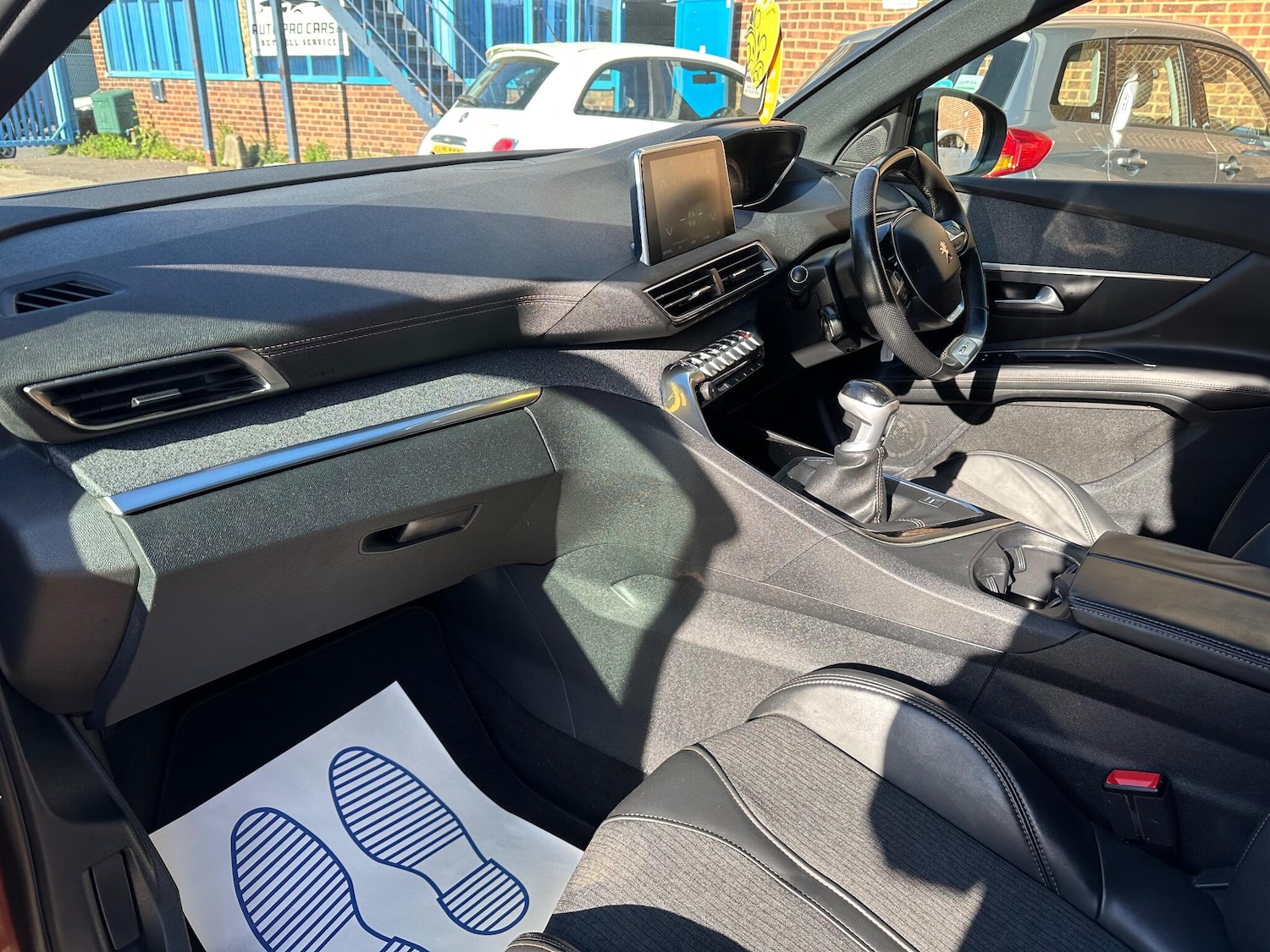 Used Peugeot 3008 2018 for sale - 76501103: Photo 24