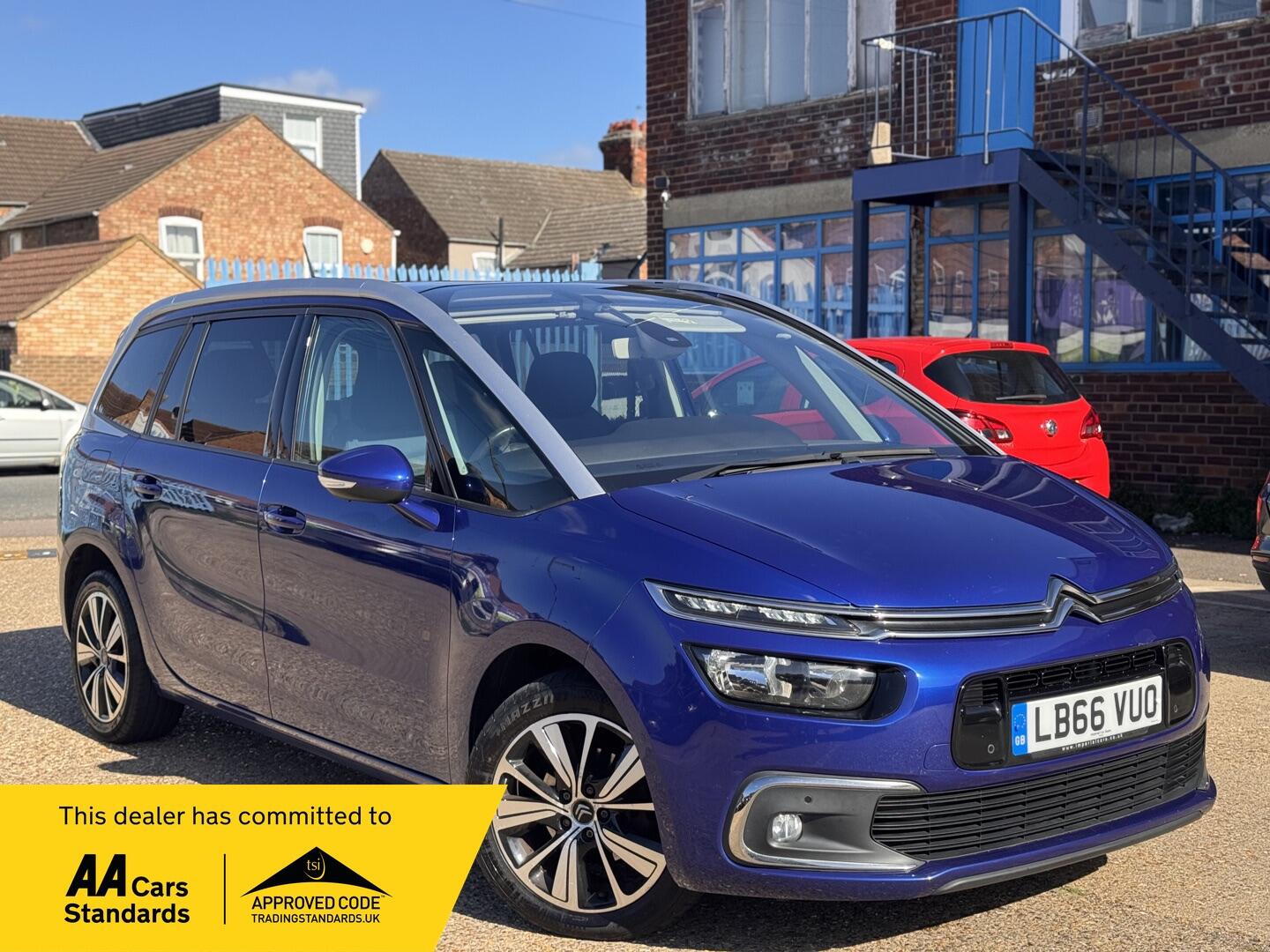Used Citroen C4 Grand Picasso 2017 for sale - 76100732: Photo 1