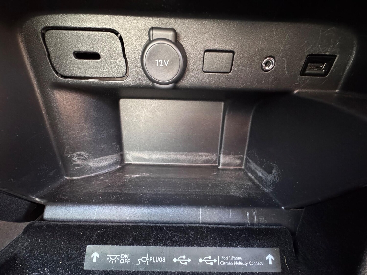 Used Citroen C4 Grand Picasso 2017 for sale - 76100732: Photo 25