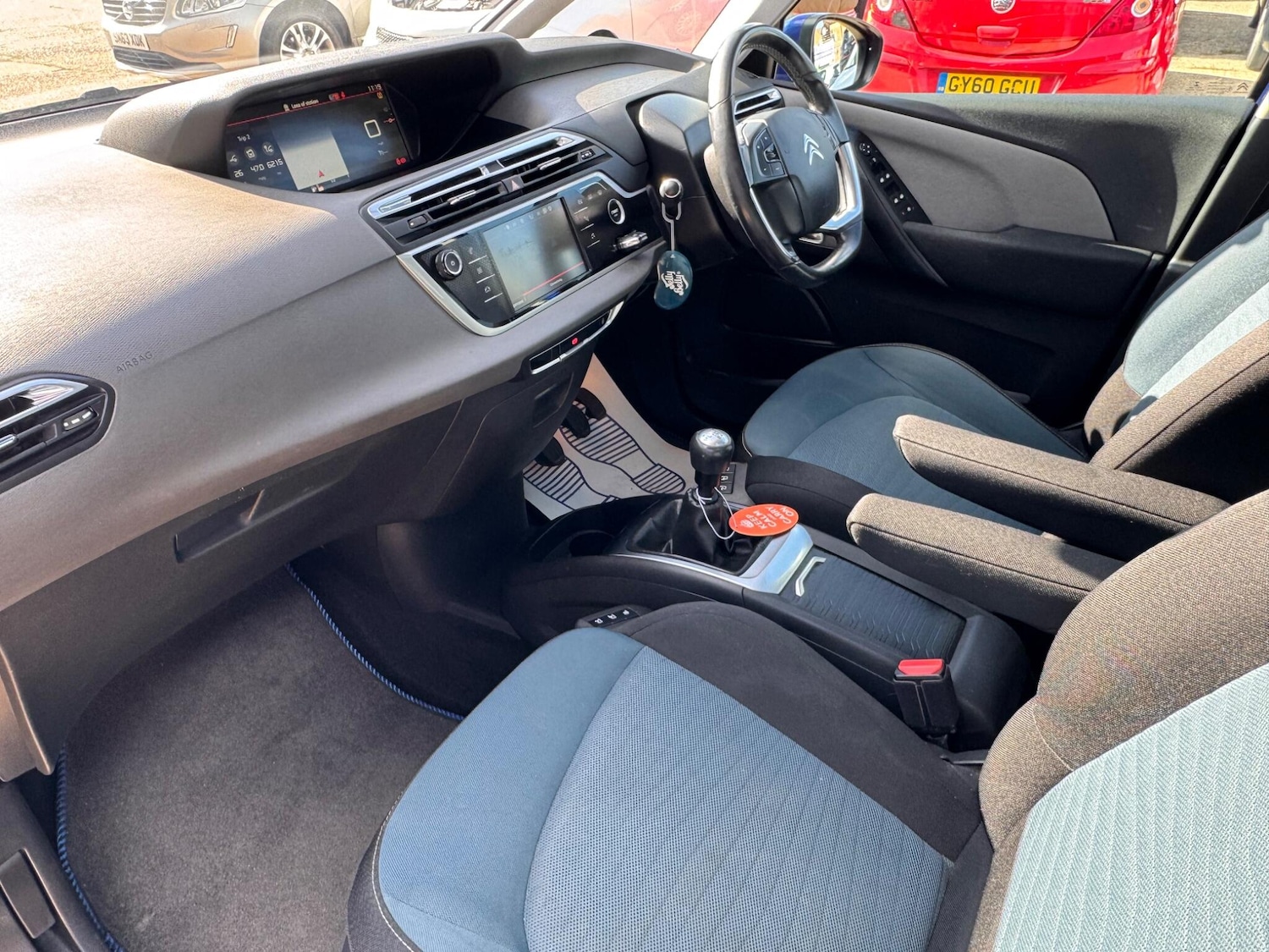 Used Citroen C4 Grand Picasso 2017 for sale - 76100732: Photo 44