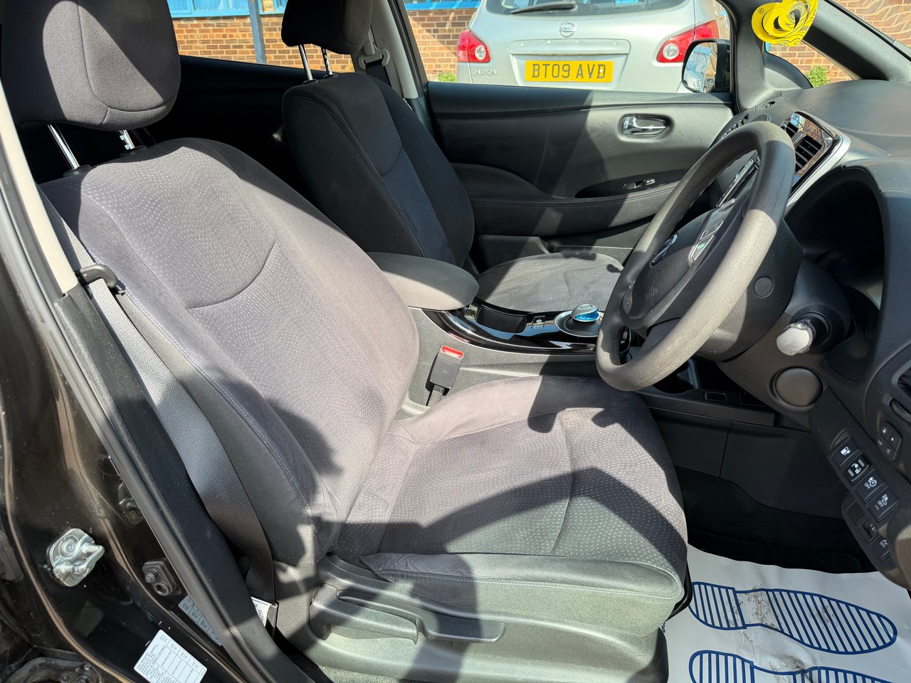 Used Nissan Leaf 2016 for sale - 78171983: Photo 11