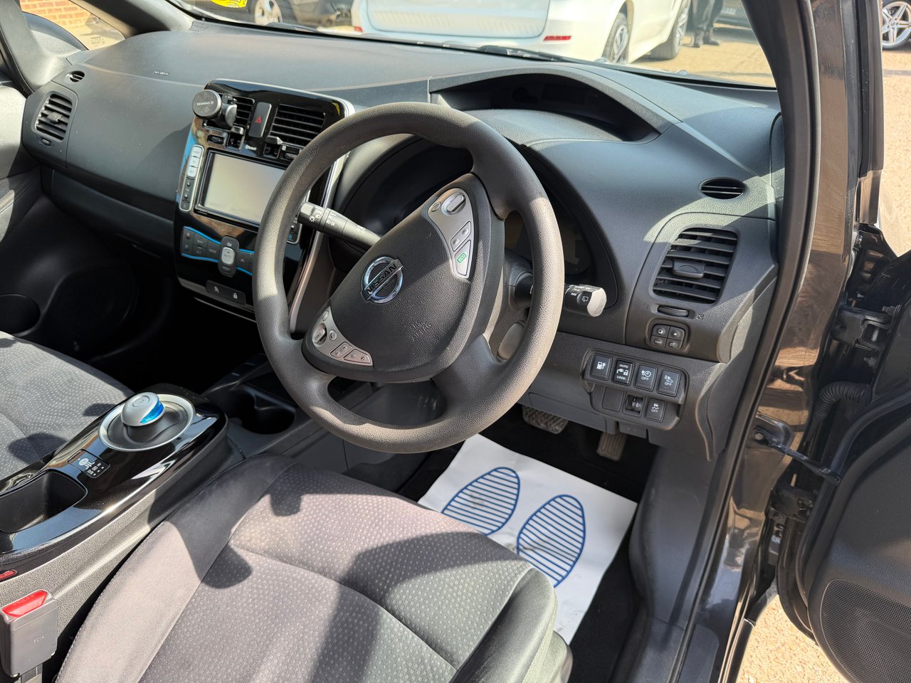 Used Nissan Leaf 2016 for sale - 78171983: Photo 9