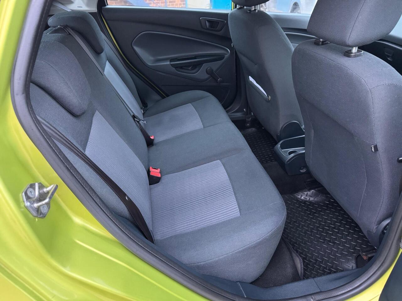 Used Ford Fiesta 2010 for sale - 76609288: Photo 15