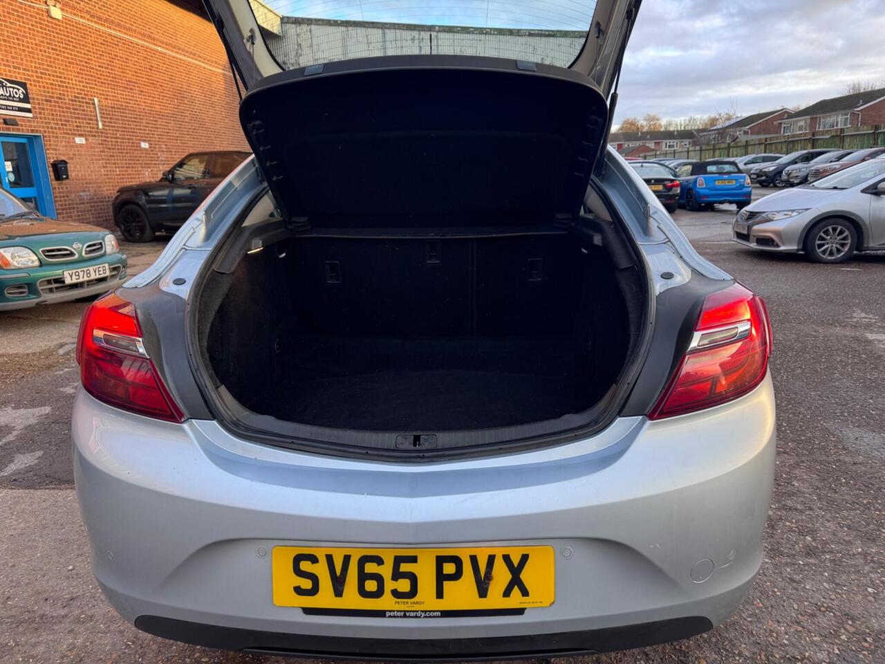 Used Vauxhall Insignia 2015 for sale - 78011776: Photo 12