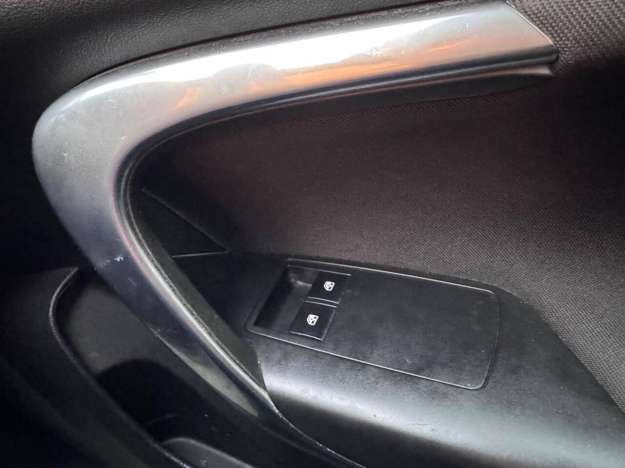 Used Vauxhall Insignia 2015 for sale - 78011776: Photo 29