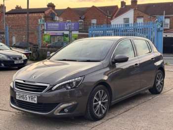 Used Peugeot 308 2015 for sale - 74964594: Photo