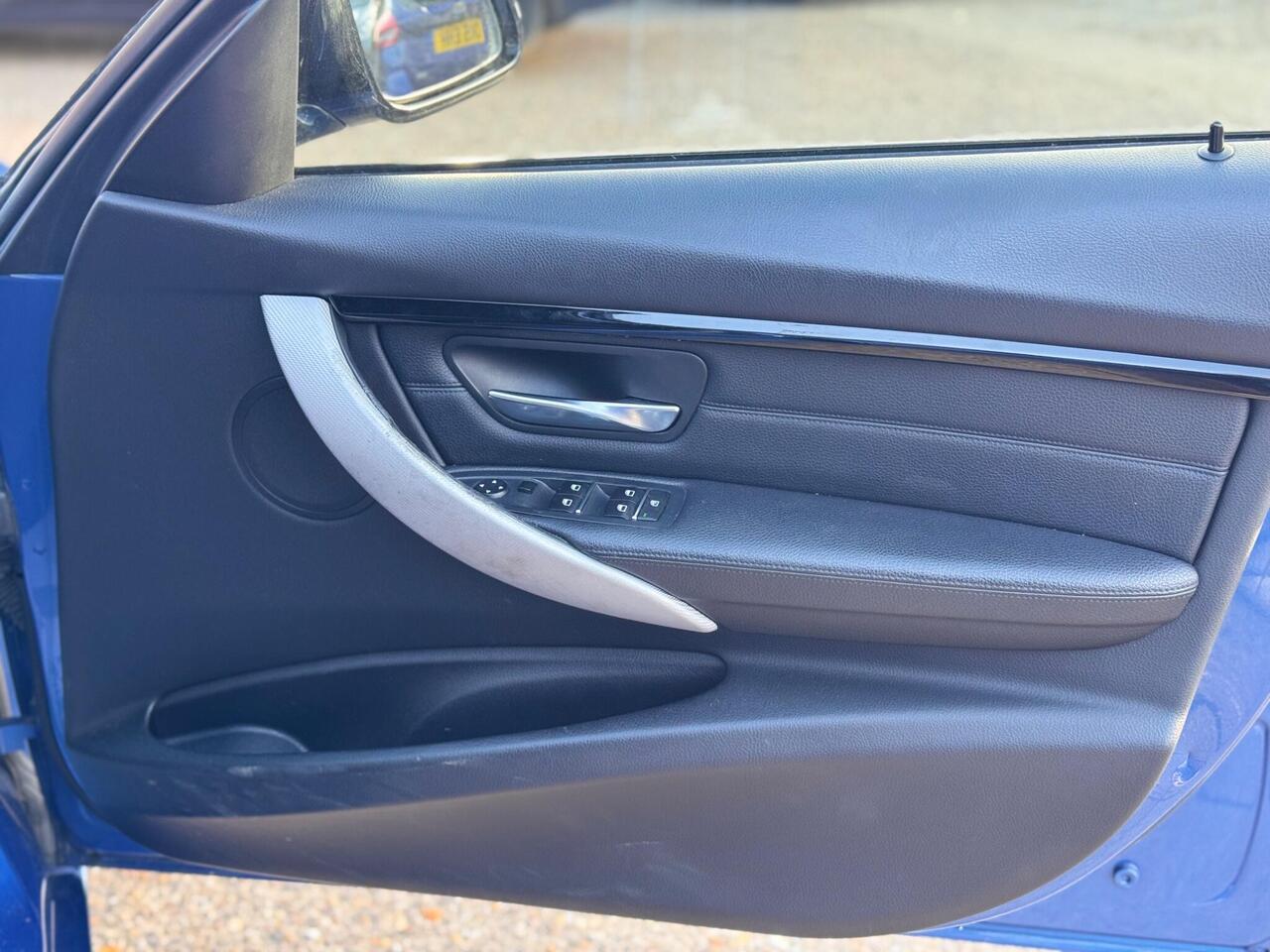 Used BMW 3 Series 2017 for sale - 76410305: Photo 28