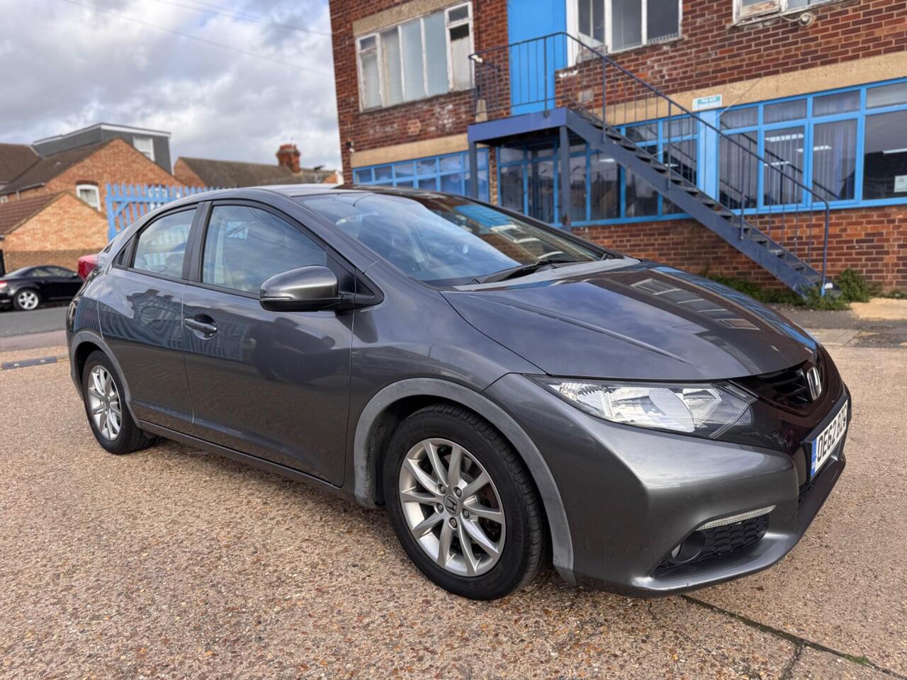 Used Honda Civic 2012 for sale - 76410306: Photo 11