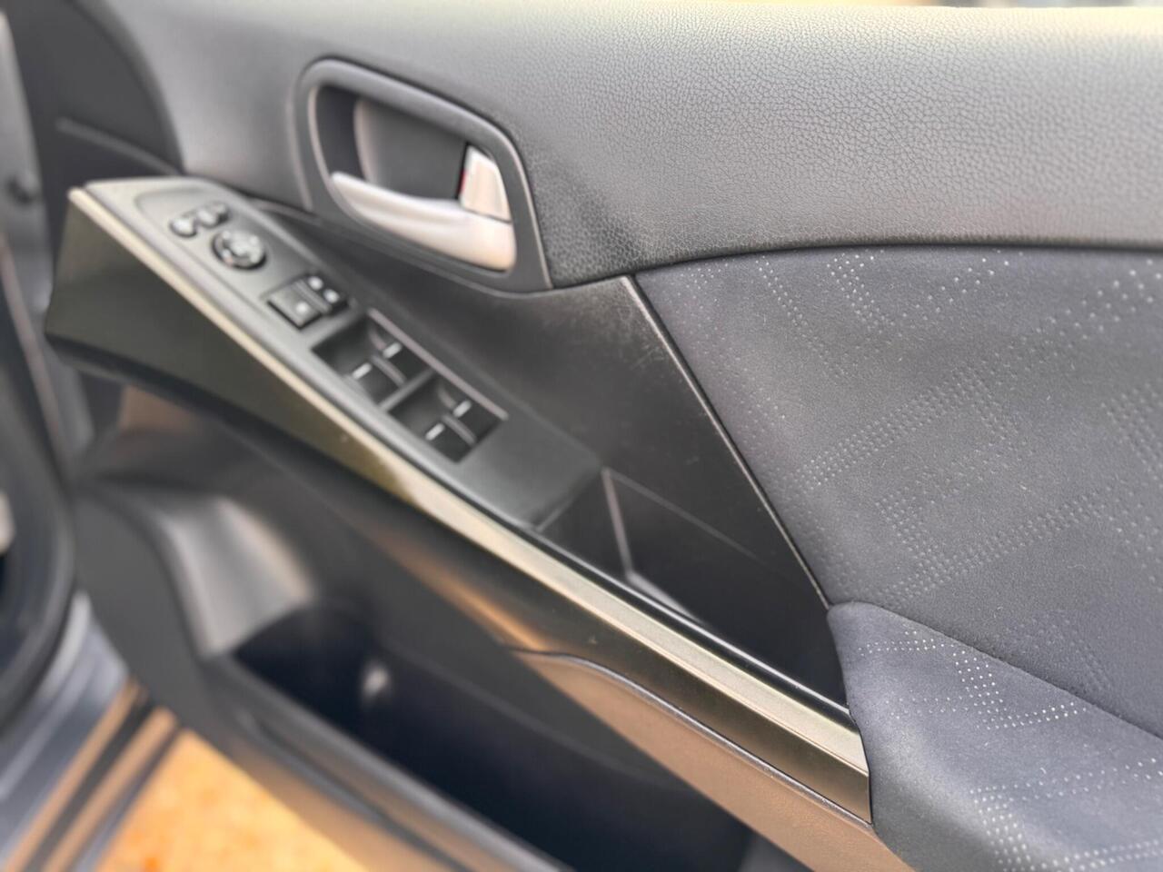 Used Honda Civic 2012 for sale - 76410306: Photo 17