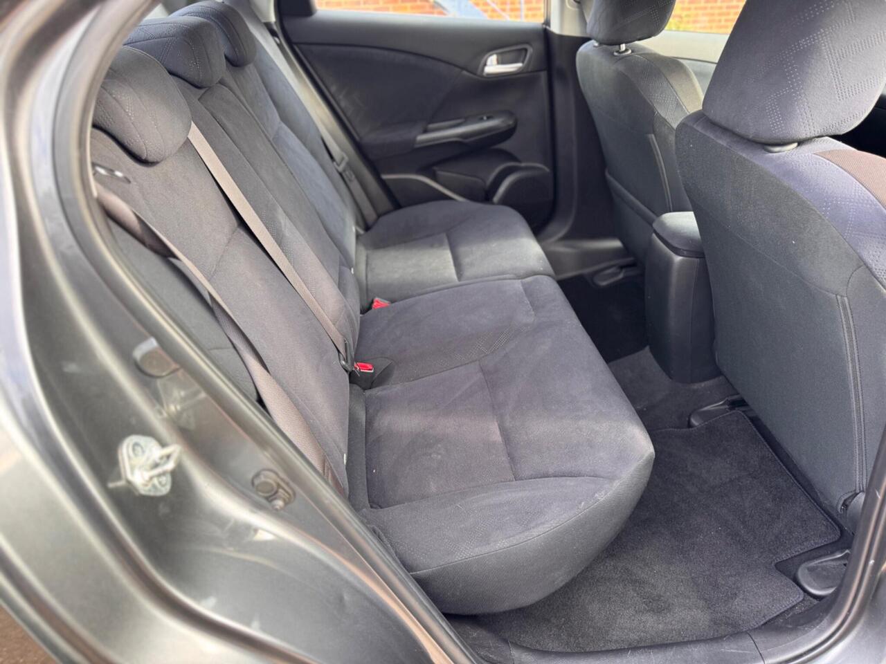 Used Honda Civic 2012 for sale - 76410306: Photo 19