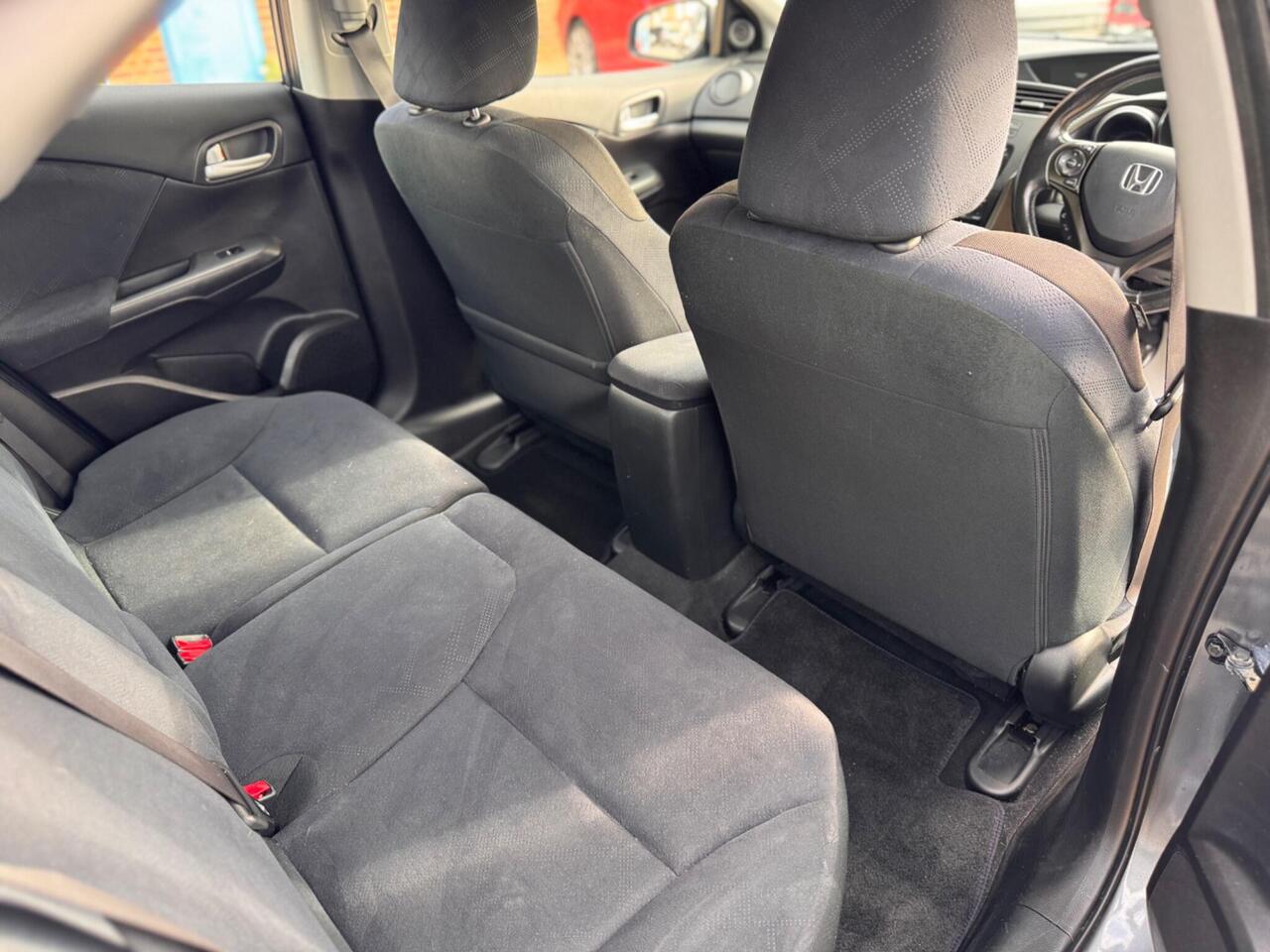 Used Honda Civic 2012 for sale - 76410306: Photo 22