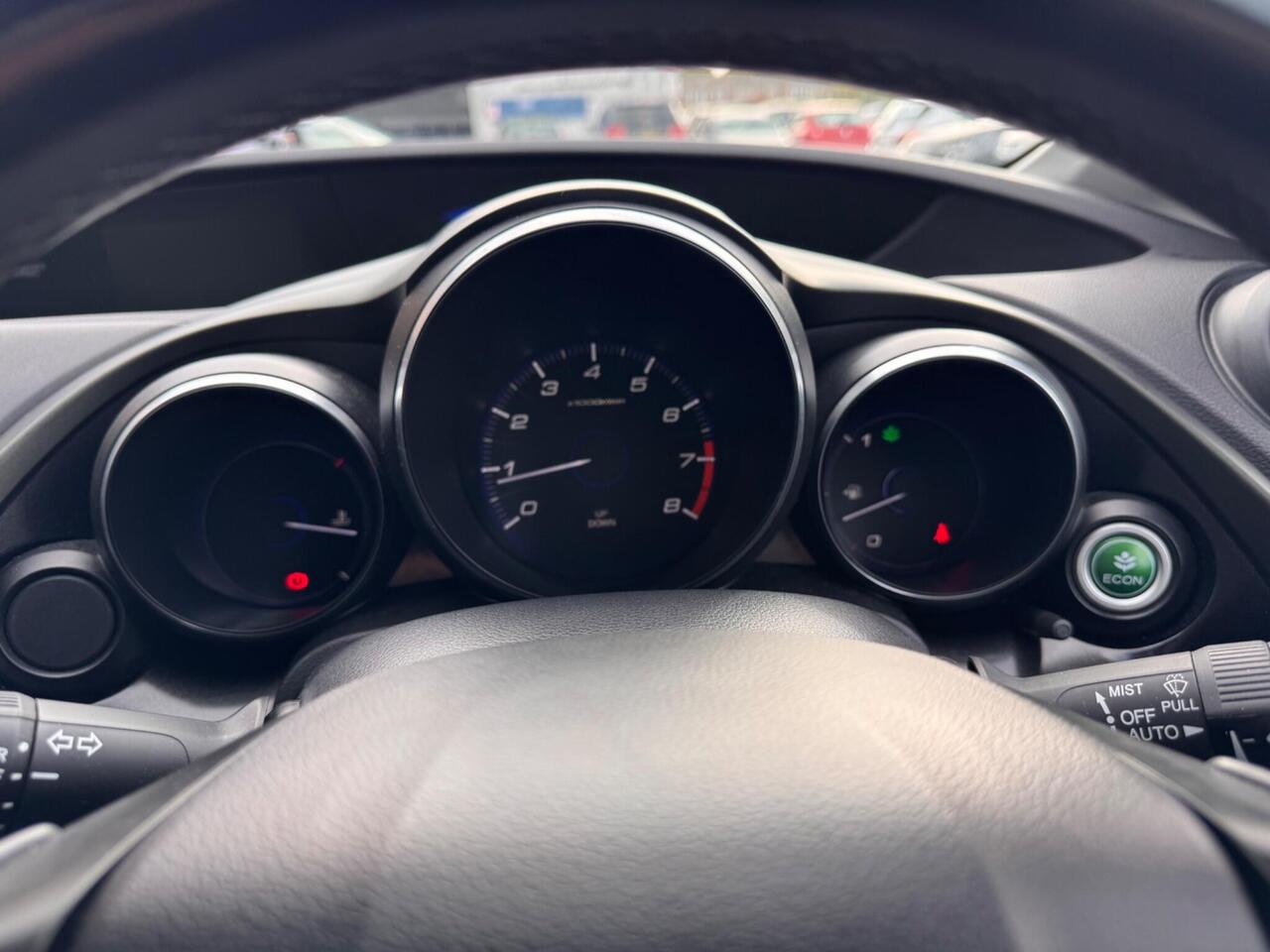 Used Honda Civic 2012 for sale - 76410306: Photo 40