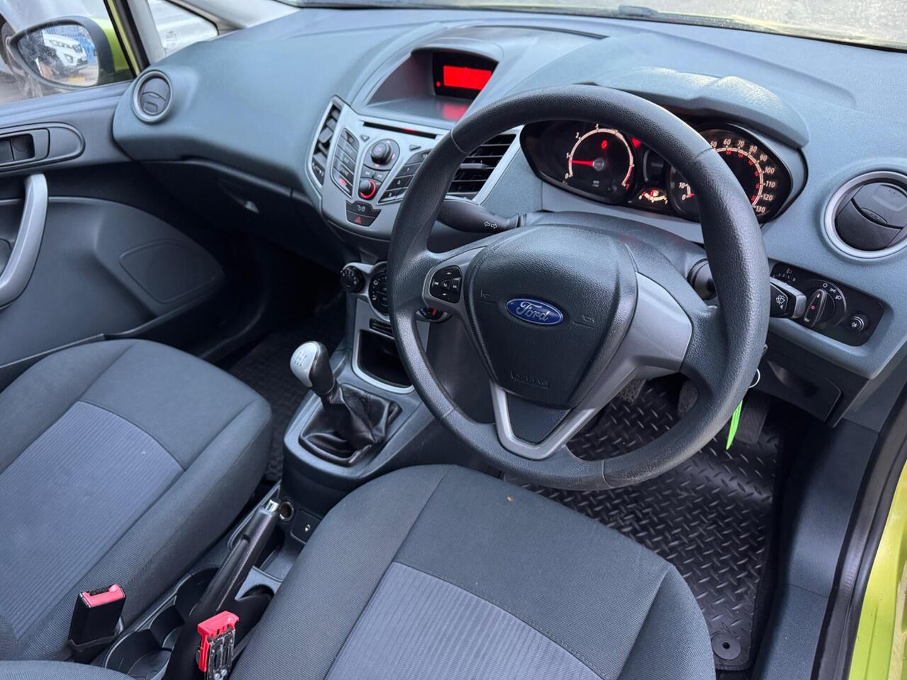 Used Ford Fiesta 2010 for sale - 78010971: Photo 31