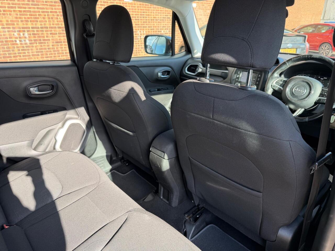 Used Jeep Renegade 2016 for sale - 78087736: Photo 29