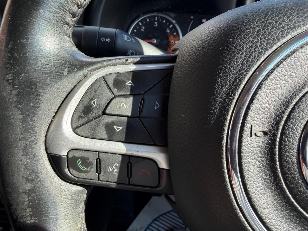 Used Jeep Renegade 2016 for sale - 78087736: Photo 40