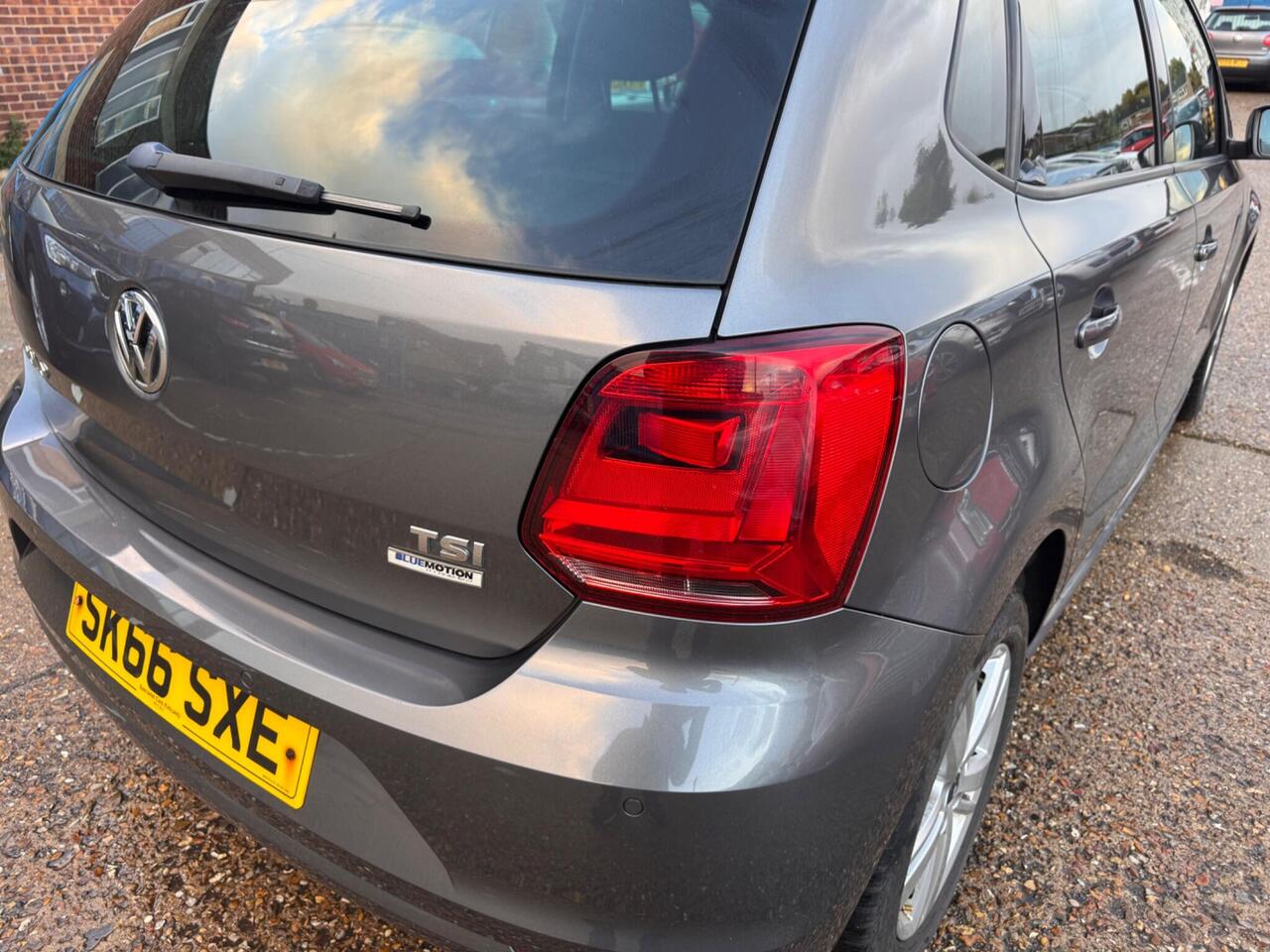 Used Volkswagen Polo 2016 for sale - 76442534: Photo 19