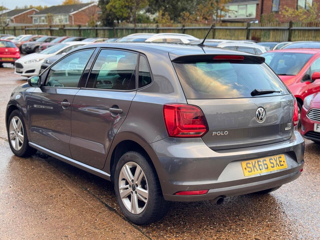 Used Volkswagen Polo 2016 for sale - 76442534: Photo 8