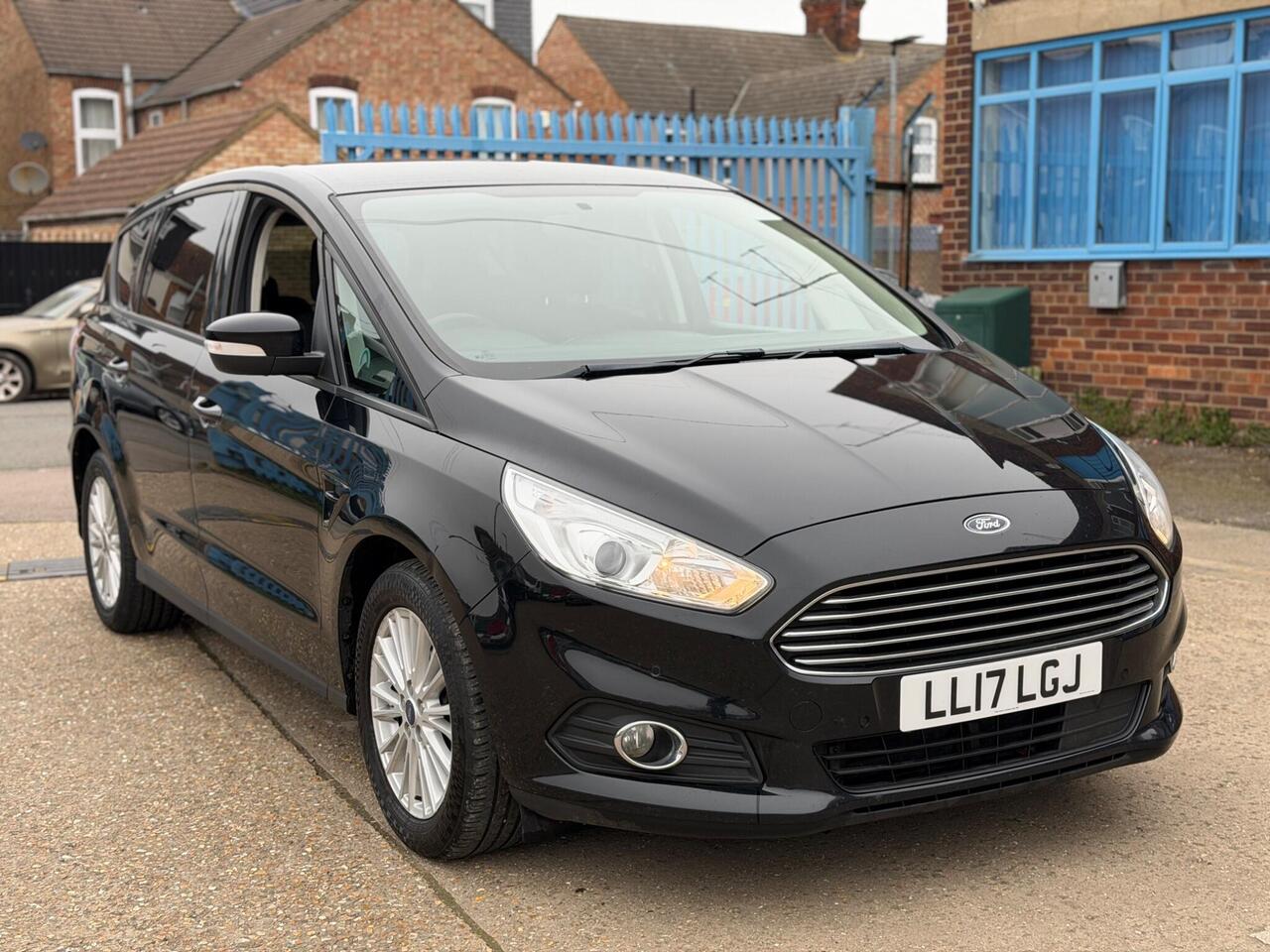 Used Ford S-Max 2017 for sale - 78011754: Photo 2