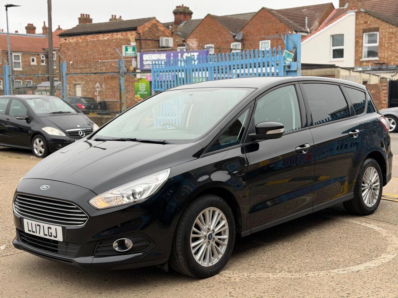 Used Ford S-Max 2017 for sale - 78011754: Photo 4