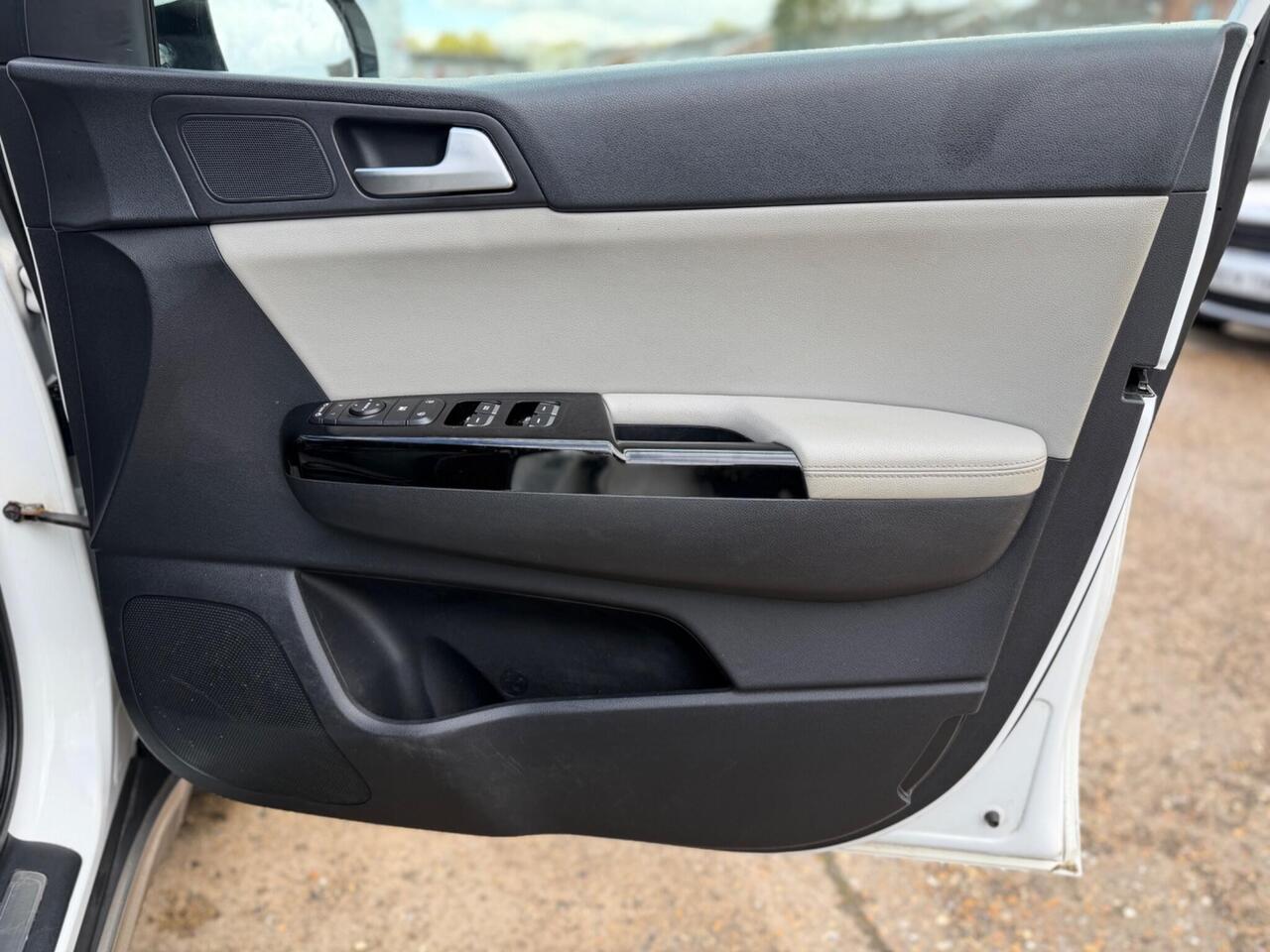 Used Kia Sportage 2016 for sale - 78035658: Photo 21