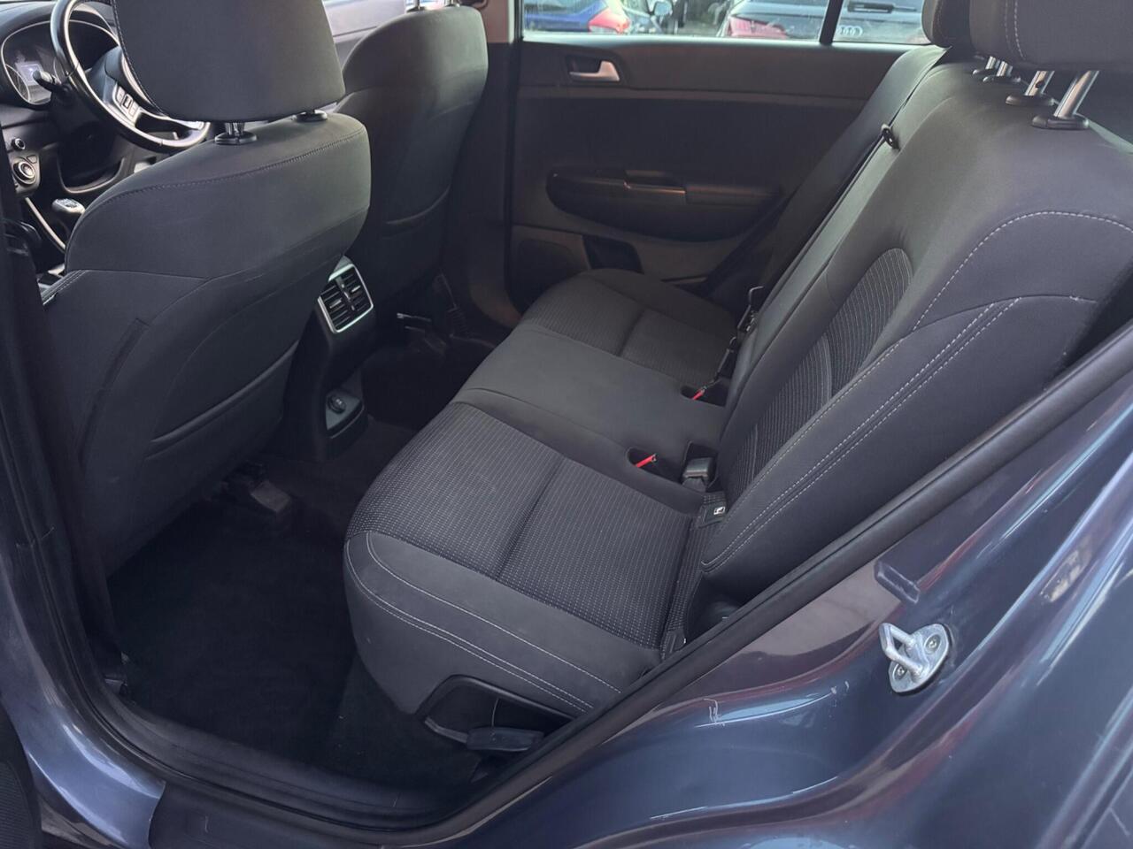 Used Kia Sportage 2018 for sale - 76410304: Photo 21