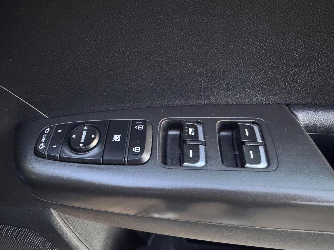 Used Kia Sportage 2018 for sale - 76410304: Photo 23