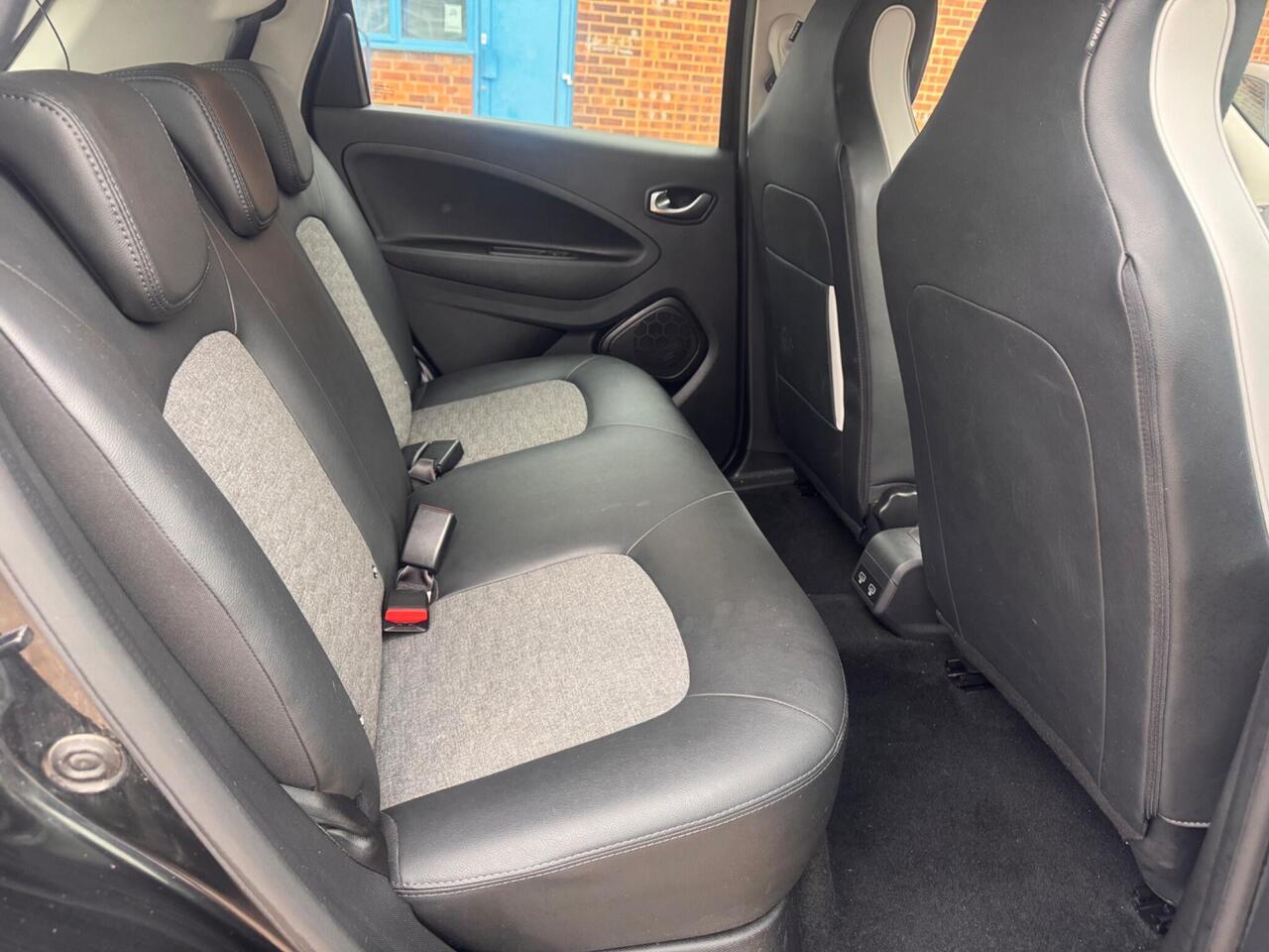 Used Renault Zoe 2020 for sale - 76410307: Photo 23