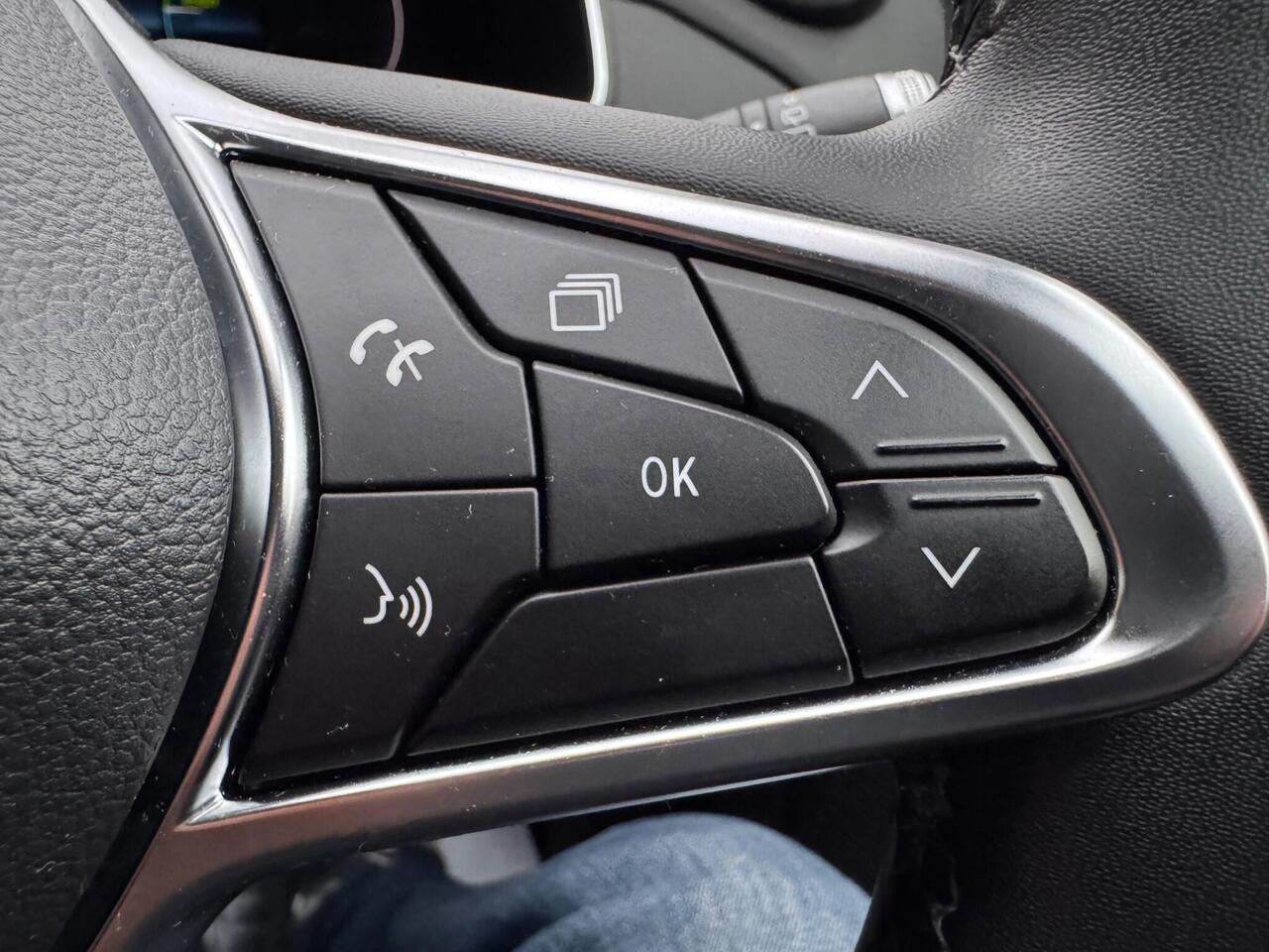 Used Renault Zoe 2020 for sale - 76410307: Photo 48