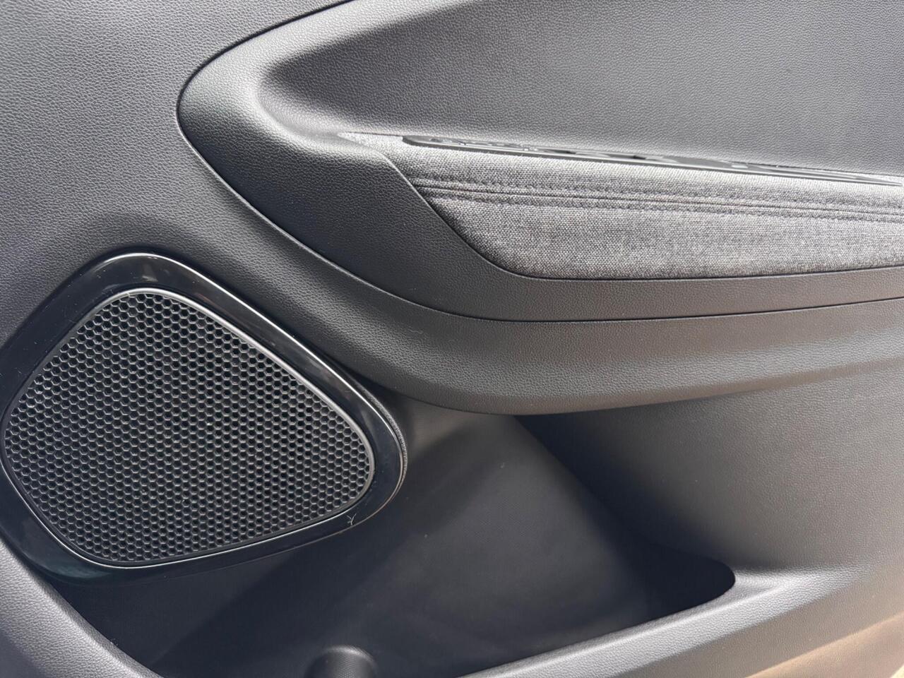 Used Renault Zoe 2020 for sale - 76410307: Photo 57