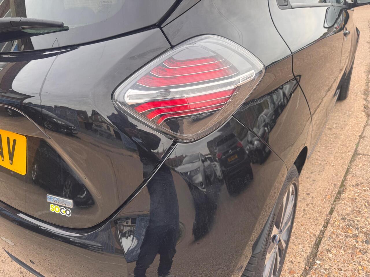 Used Renault Zoe 2020 for sale - 76410307: Photo 8