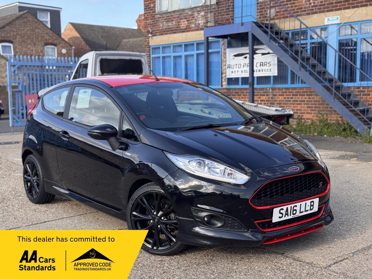 Used Ford Fiesta 2016 for sale - 76074767: Photo 1