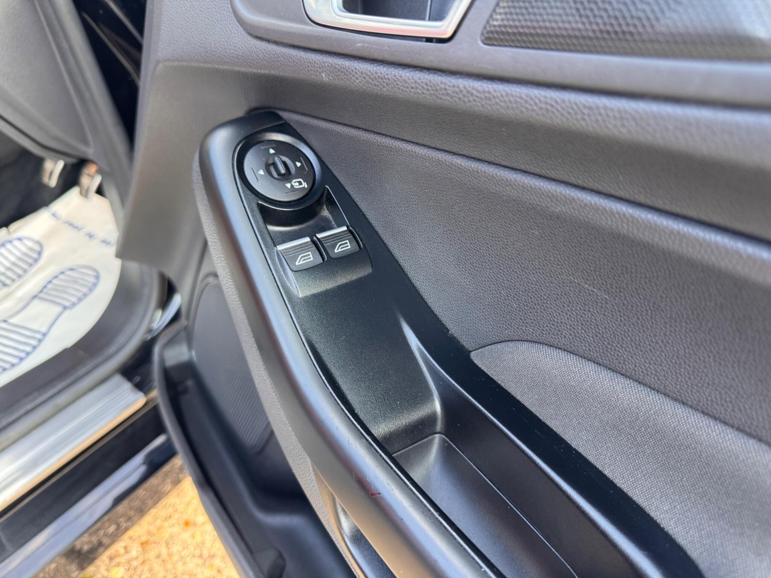 Used Ford Fiesta 2016 for sale - 76074767: Photo 28