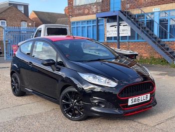 Used Ford Fiesta 2016 for sale - 76074767: Photo 2