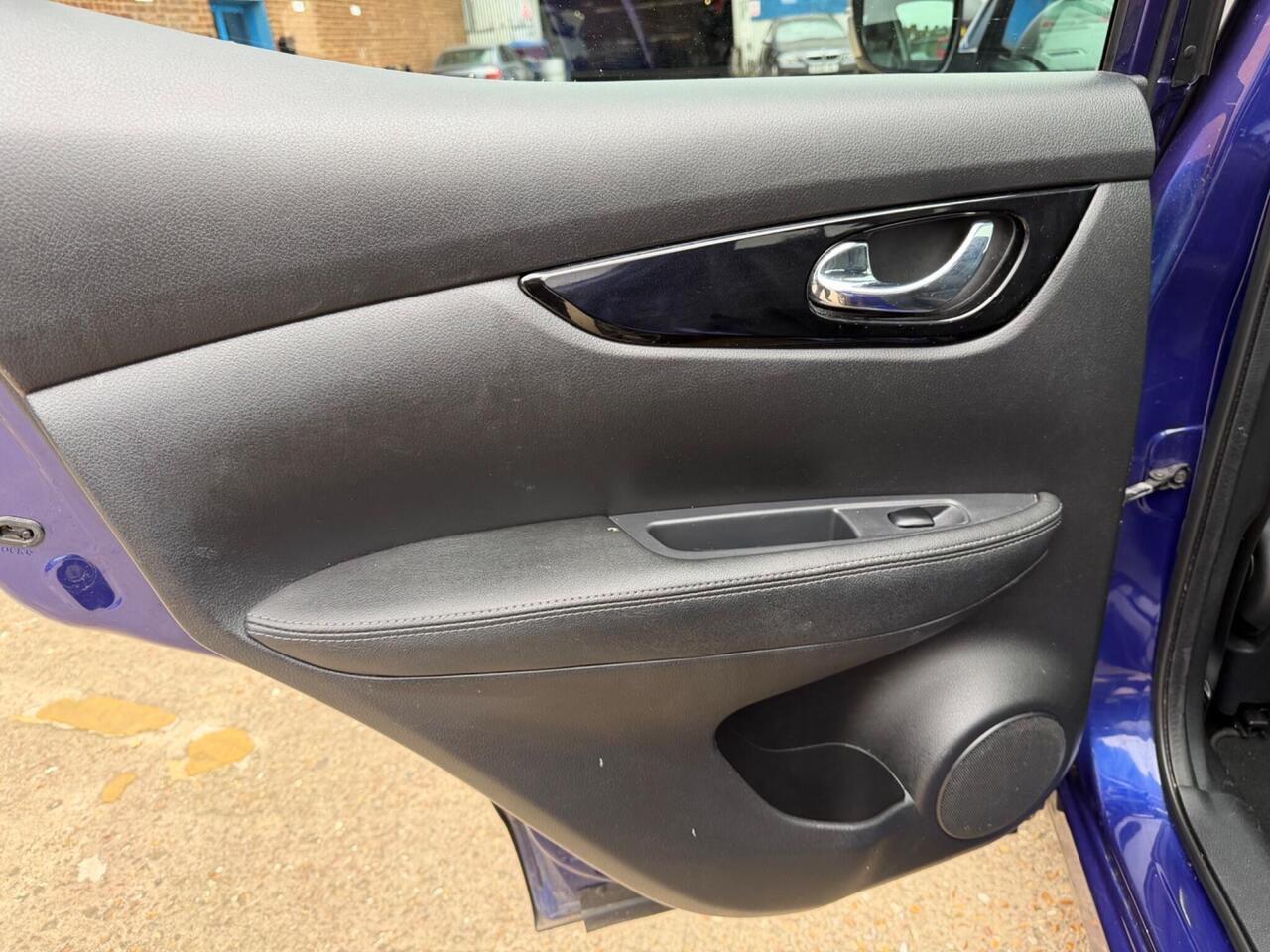 Used Nissan Qashqai 2015 for sale - 78011779: Photo 25