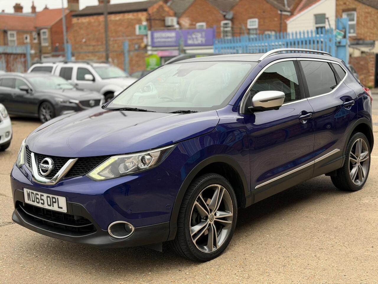 Used Nissan Qashqai 2015 for sale - 78011779: Photo 3