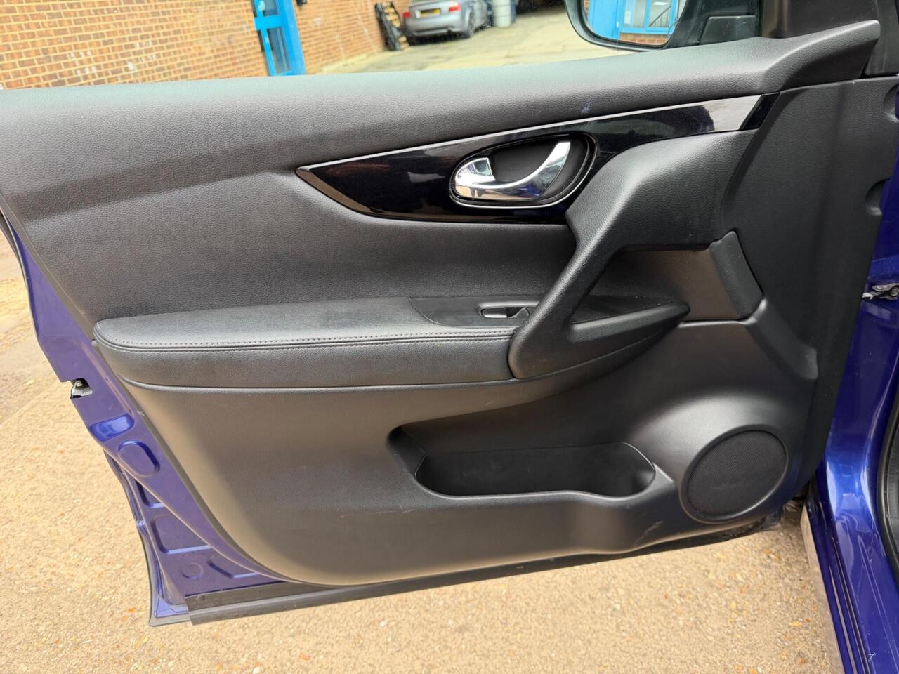 Used Nissan Qashqai 2015 for sale - 78011779: Photo 33