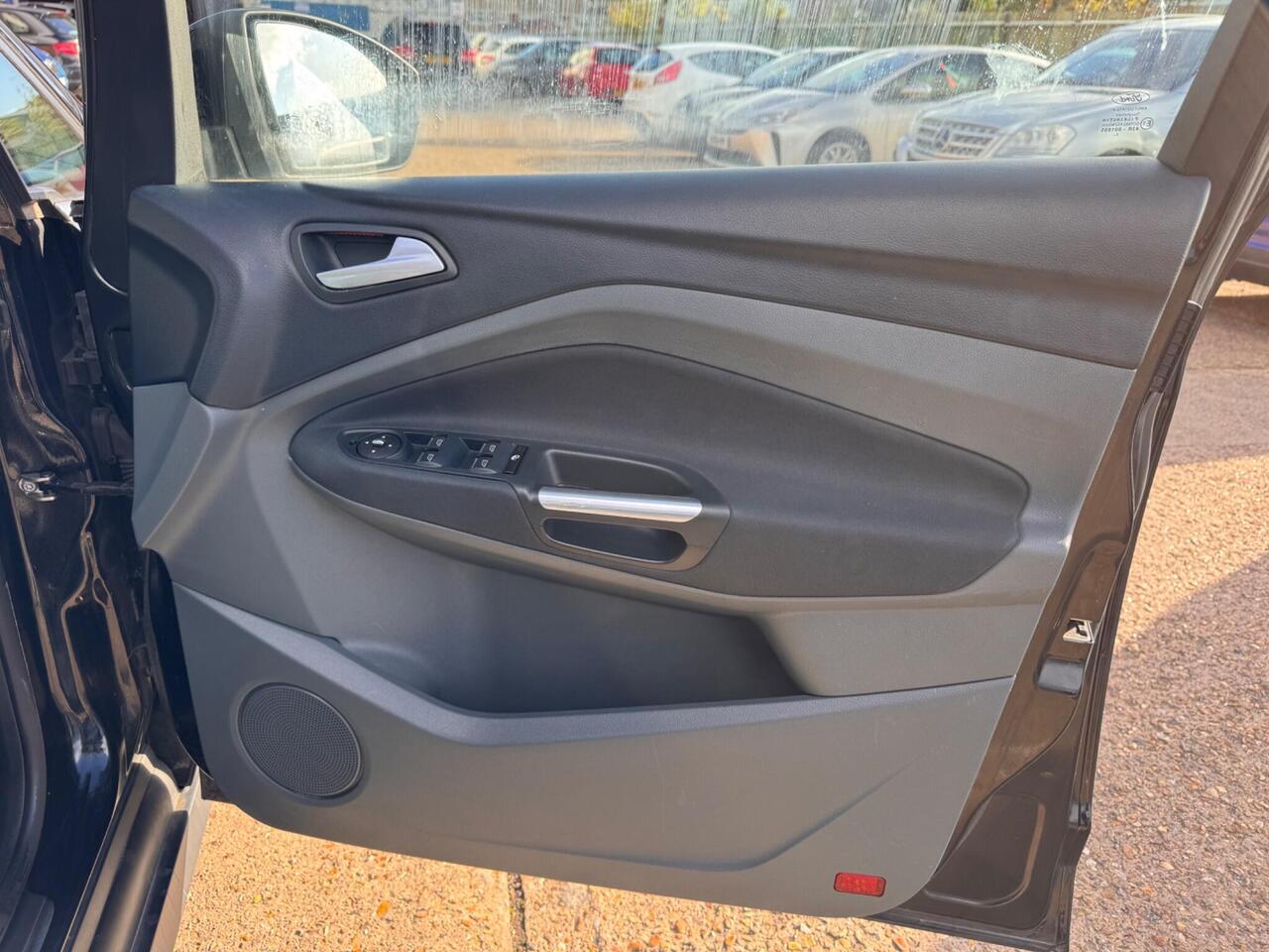 Used Ford Grand C-Max 2013 for sale - 76442532: Photo 21