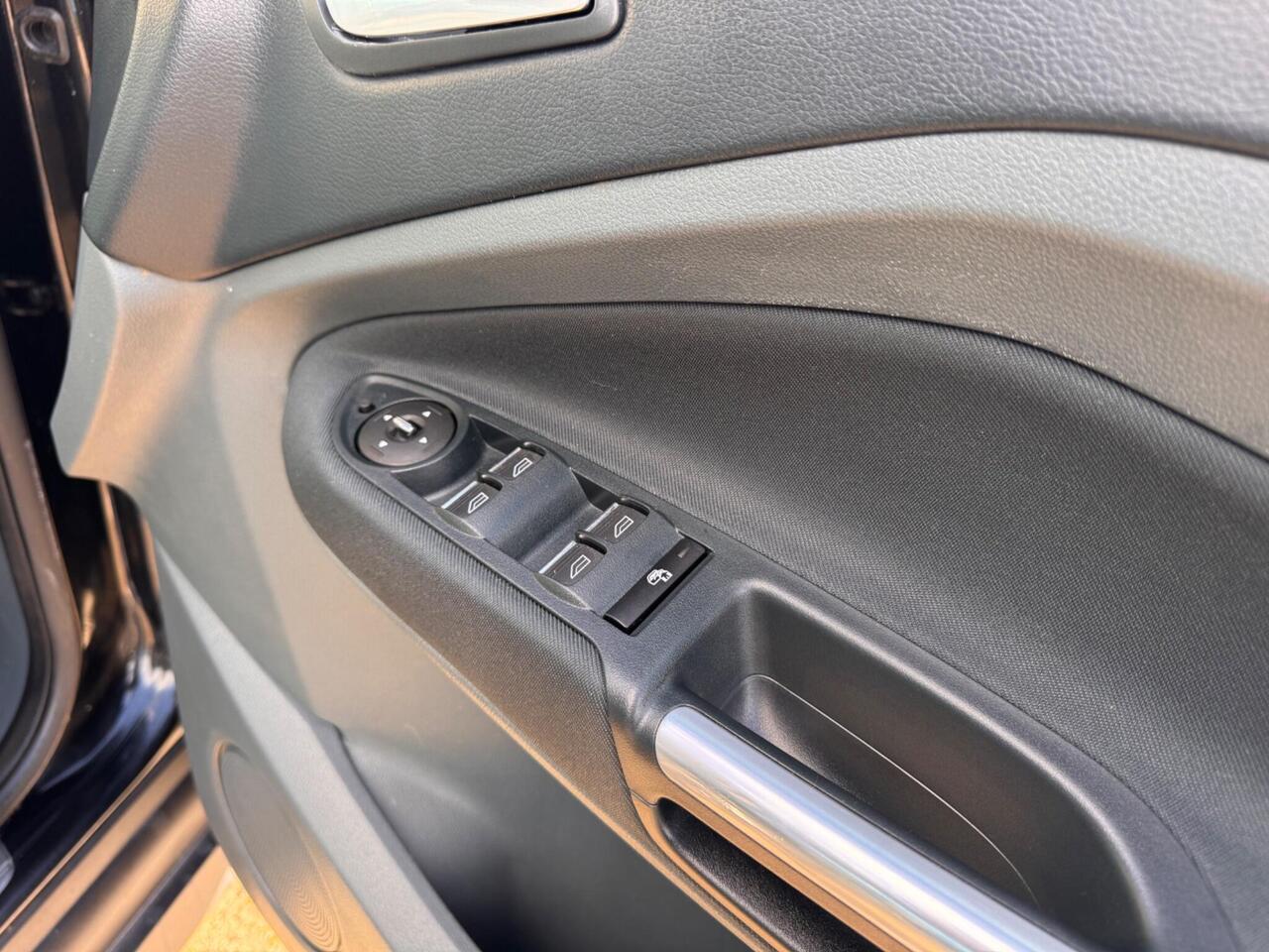 Used Ford Grand C-Max 2013 for sale - 76442532: Photo 22