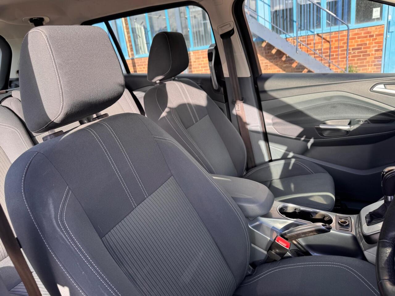 Used Ford Grand C-Max 2013 for sale - 76442532: Photo 27