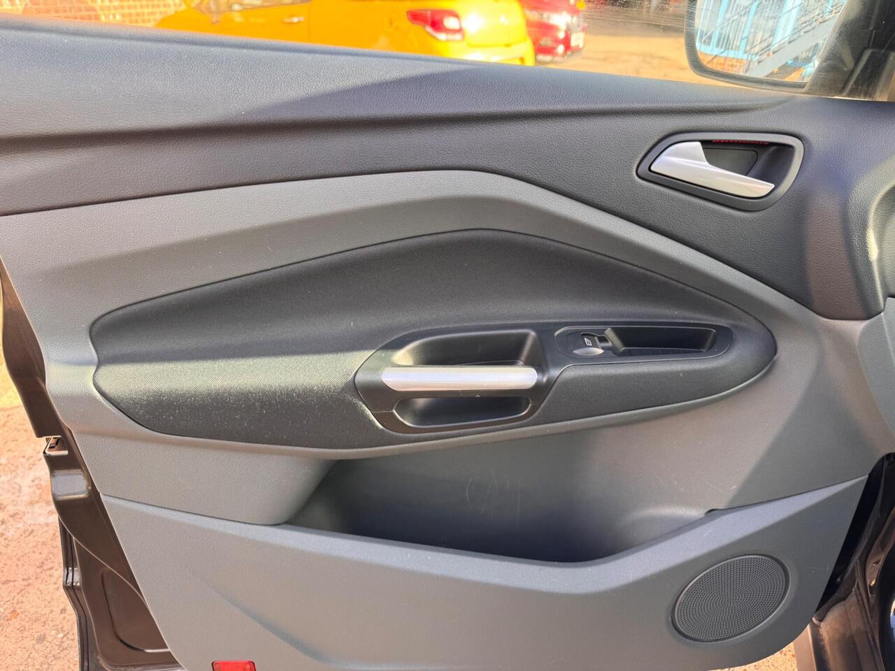 Used Ford Grand C-Max 2013 for sale - 76442532: Photo 32