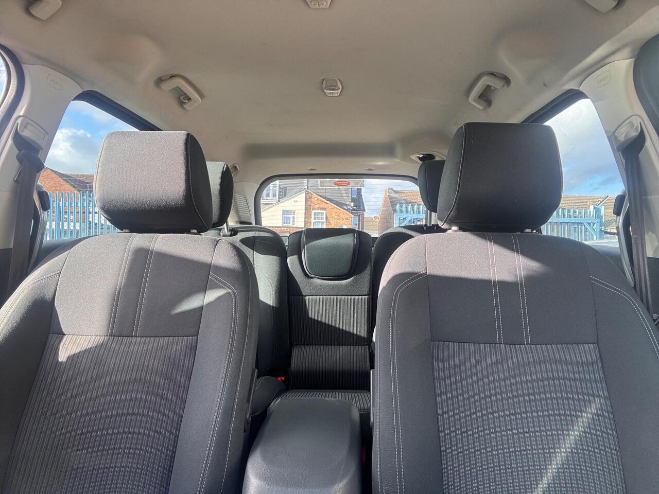 Used Ford Grand C-Max 2013 for sale - 76442532: Photo 48